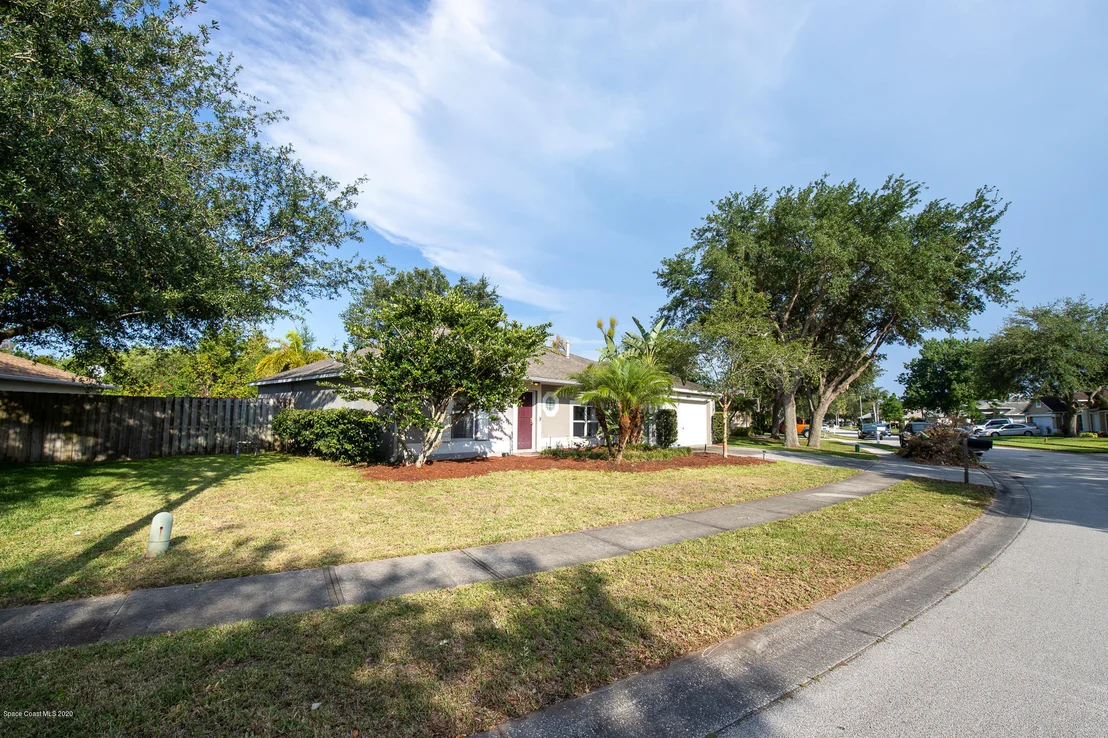 Photo of 3479 Saddle Brook Drive