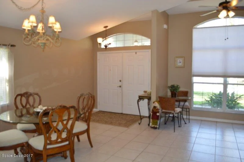 Photo of 831 Potomac Drive