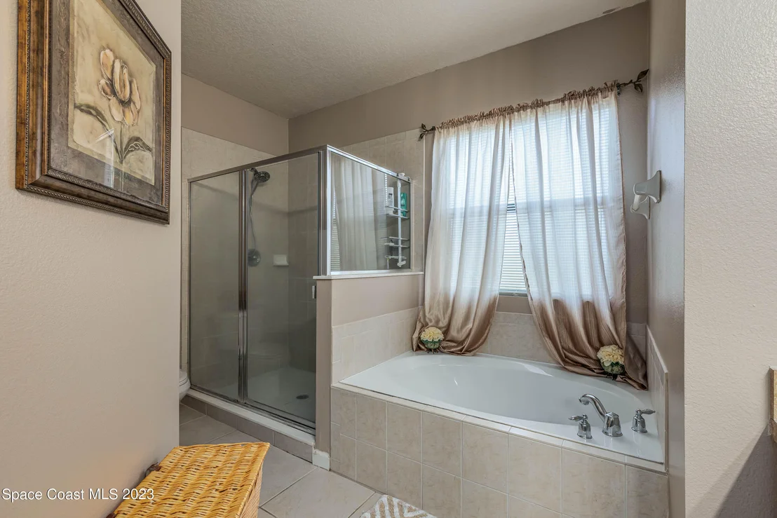 Photo of 1201 Serengeti Way