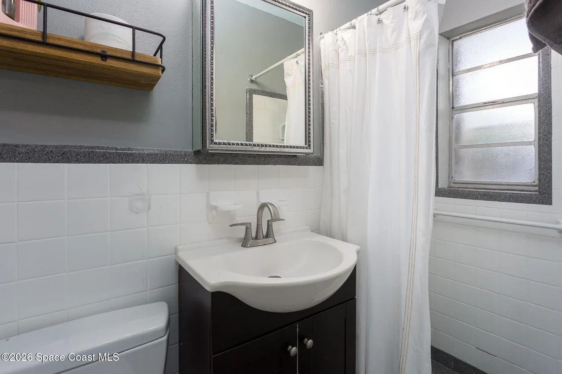 Photo of 2202 Hyde Parkway