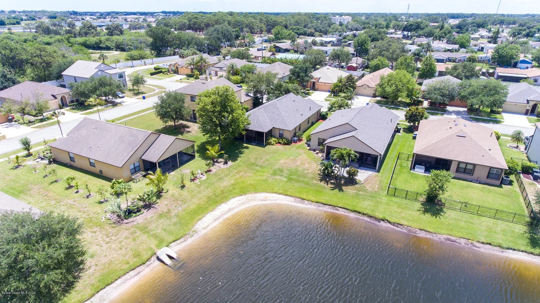 Photo of 1237 Bolle Circle