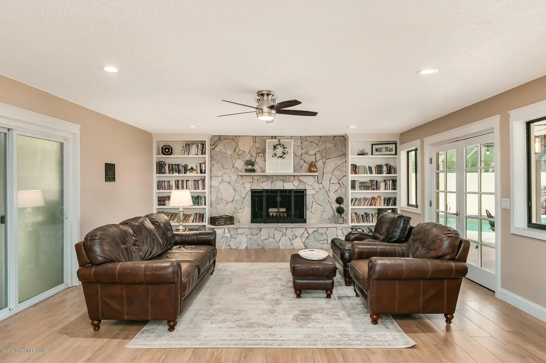 Photo of 5725 Eagle Way