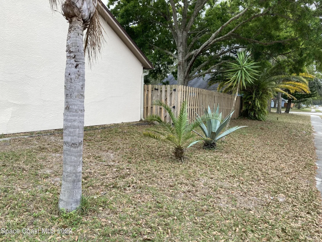 Photo of 115 Crystal Lake Road