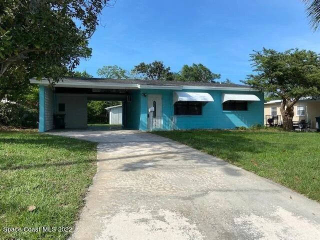 Photo of 2320 Allan Adale Road