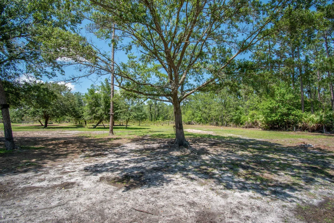 Photo of 1400 Flatwoods Road