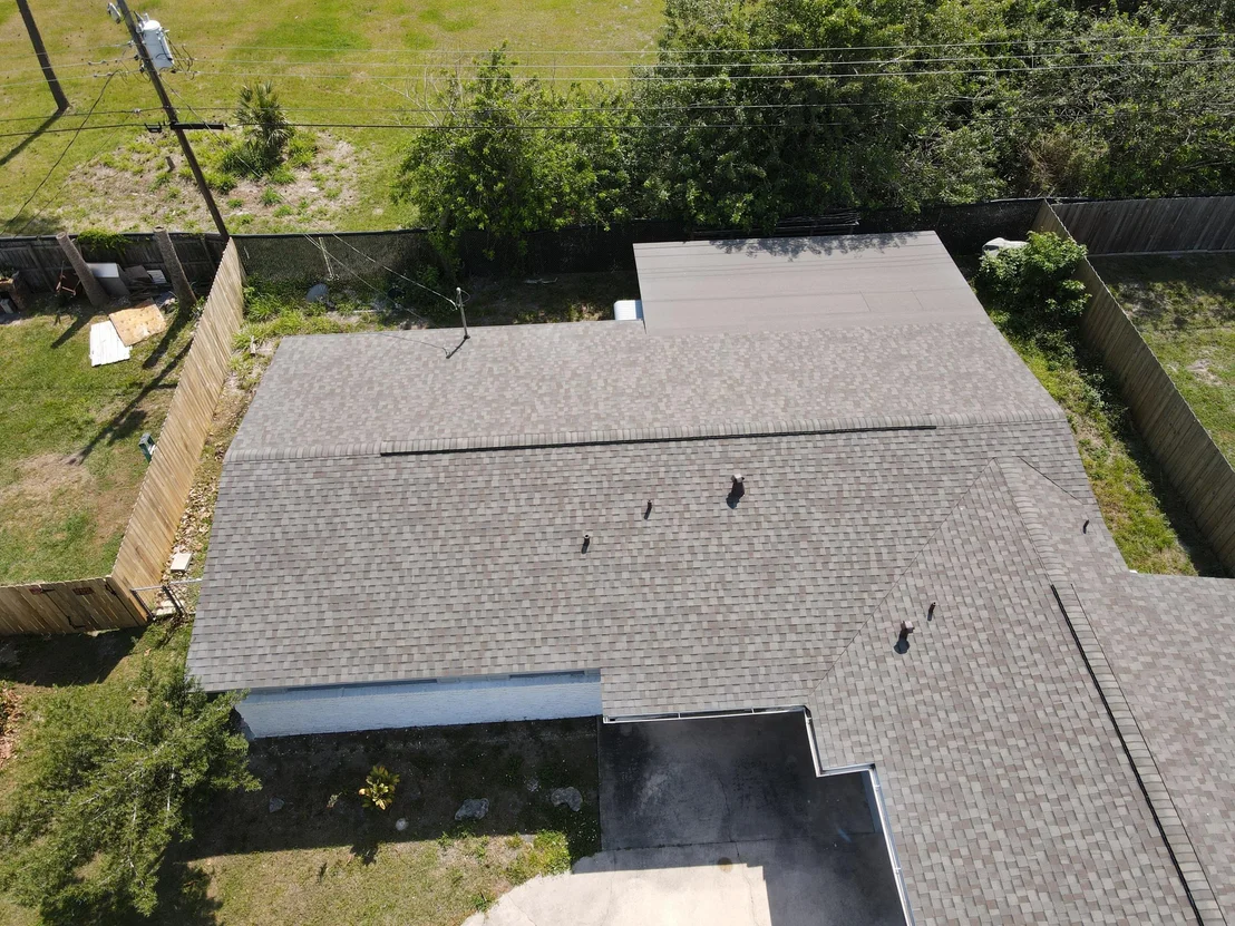 Photo of 1718 Golfview Drive