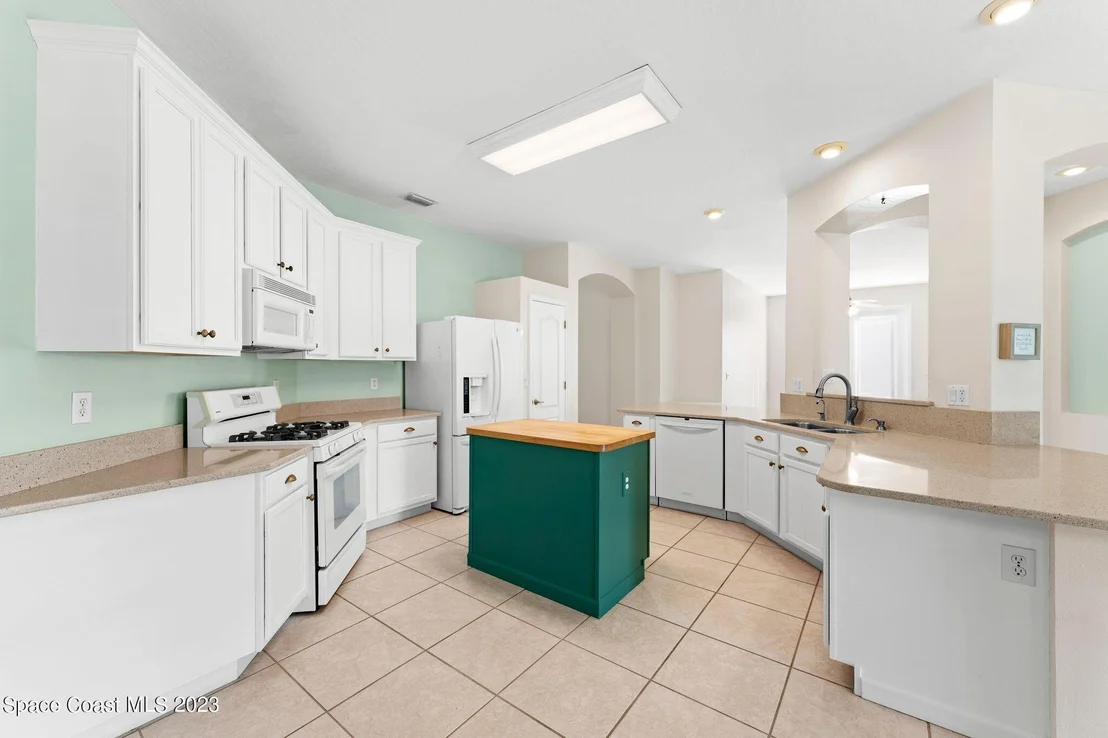 Photo of 241 Oyster Lane
