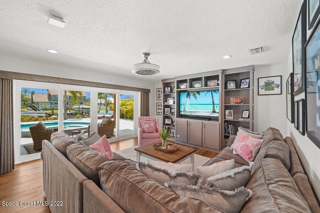 Photo of 811 Loggerhead Island Way