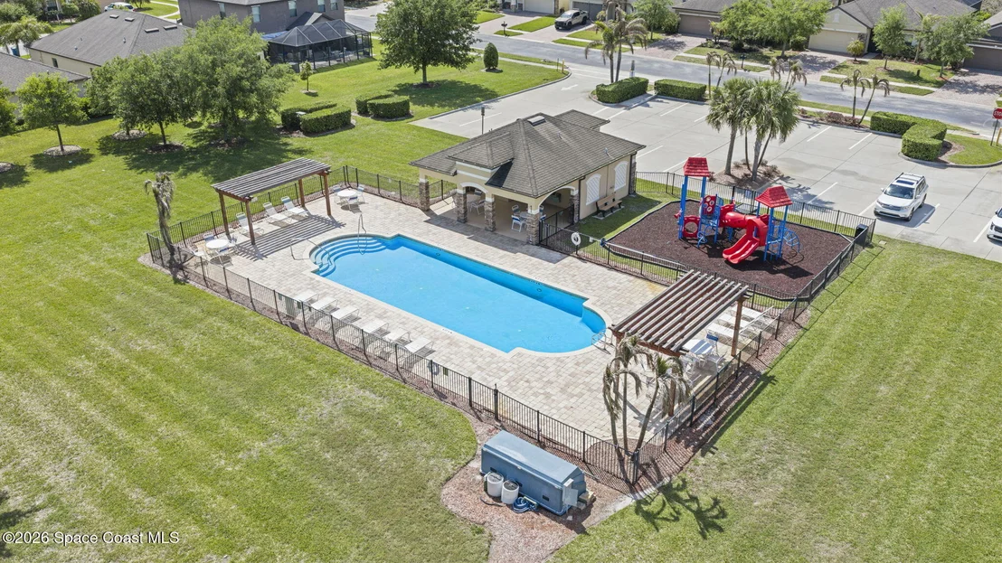 Photo of 641 Dillard Drive SE