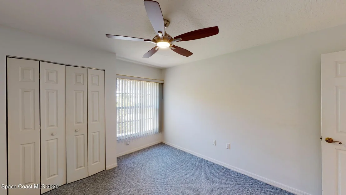 Photo of 322 Myrtlewood Road