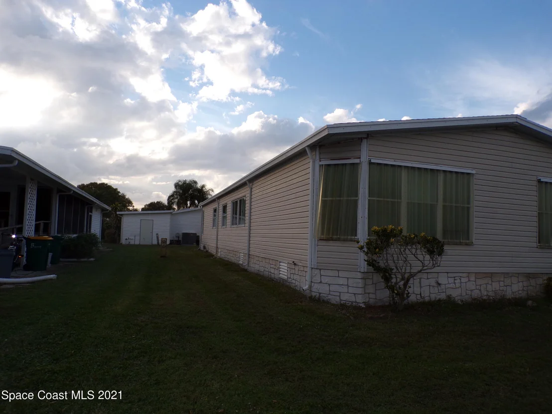Photo of 1017 Dracena Drive