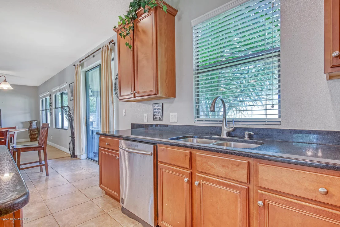 Photo of 944 Whetstone Place