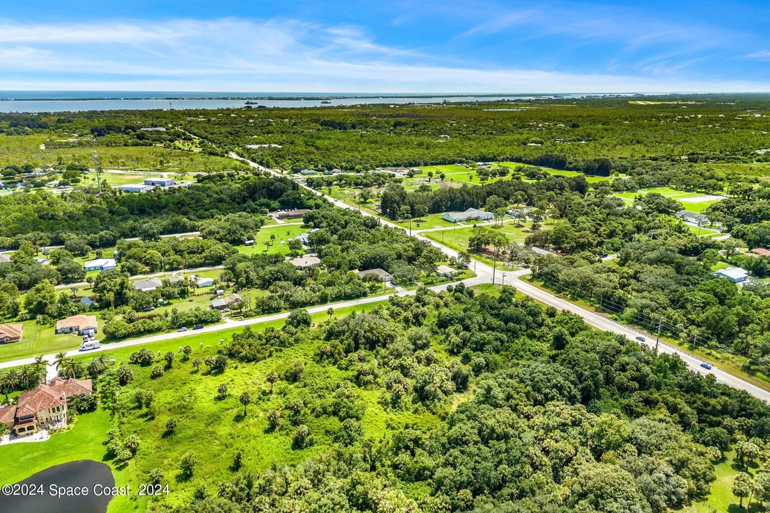 Photo of 1600 Corey Road