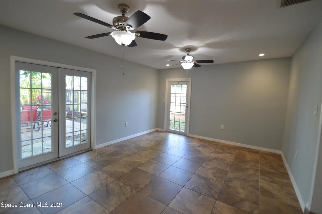 Photo of 758 Mohawk Avenue