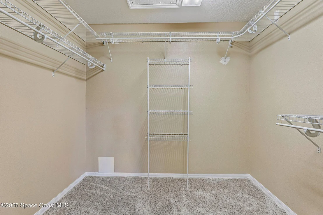 Photo of 2460 Lacourt Lane