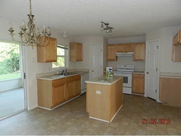 Photo of 2250 NE Spring Creek