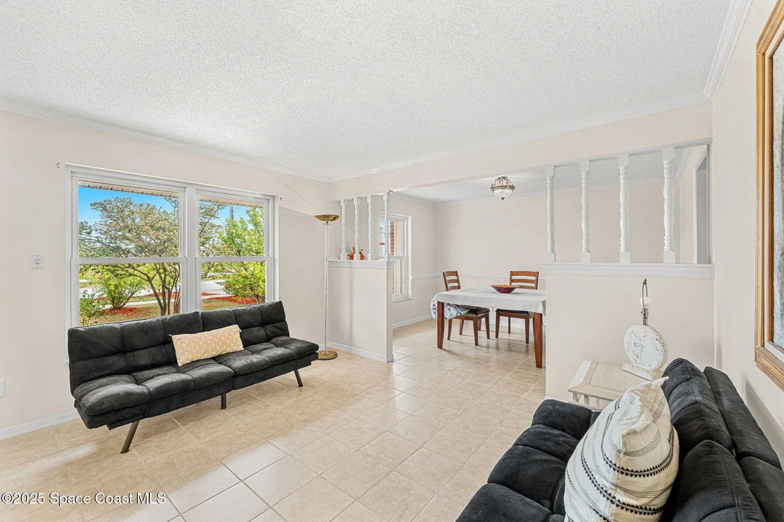 Photo of 355 Jackson Avenue