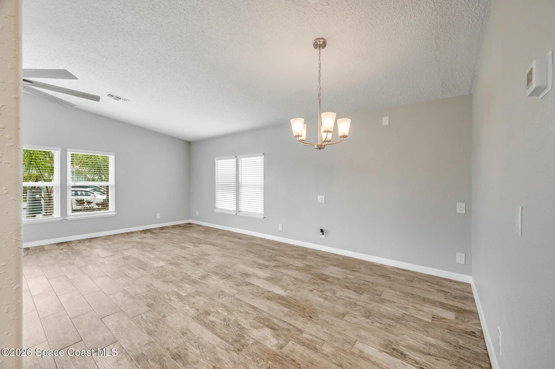 Photo of 105 Hydrangea Court