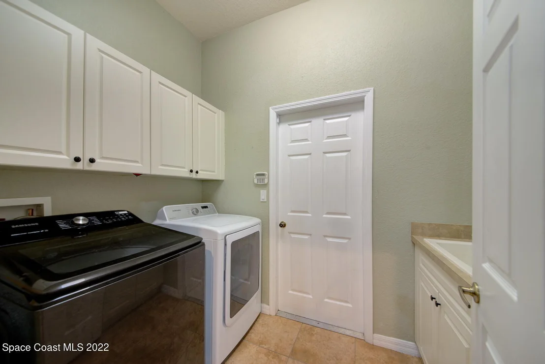Photo of 4748 Chastain Drive