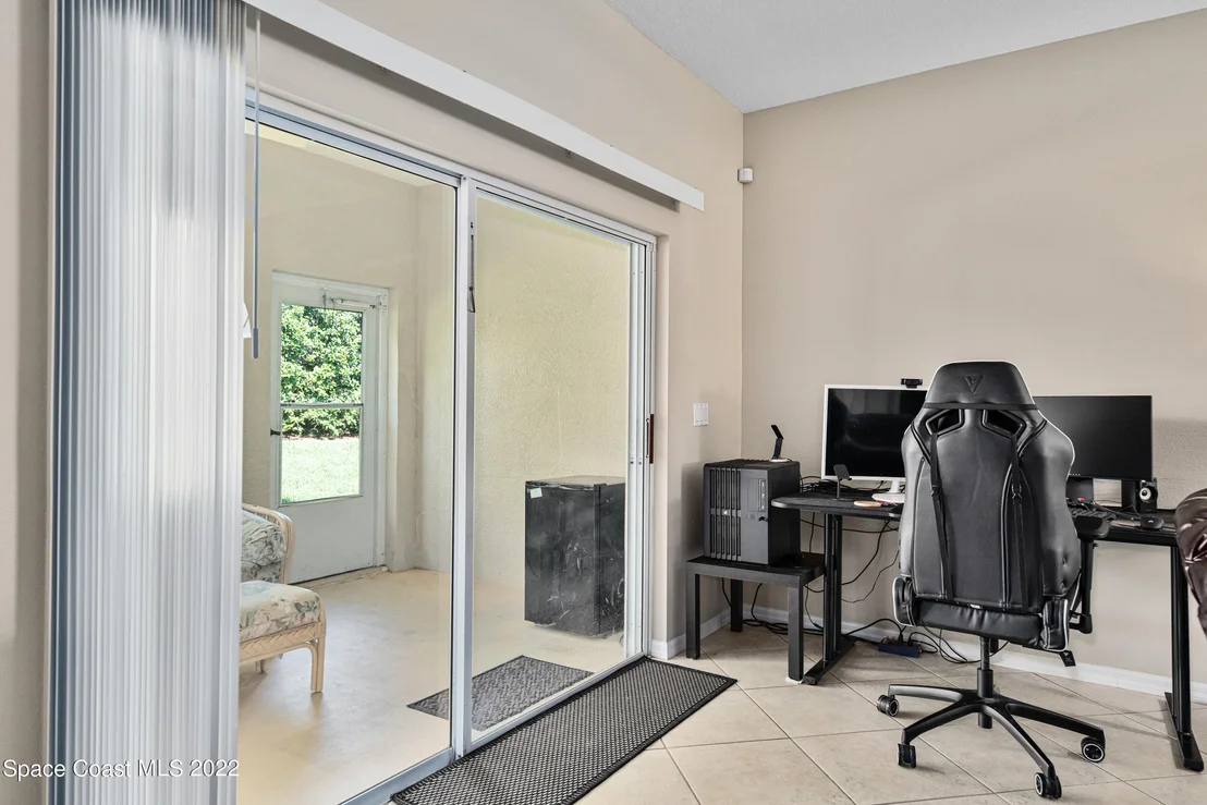 Photo of 4072 Green Oak Drive