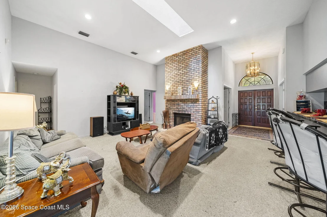 Photo of 2180 Figtree Drive