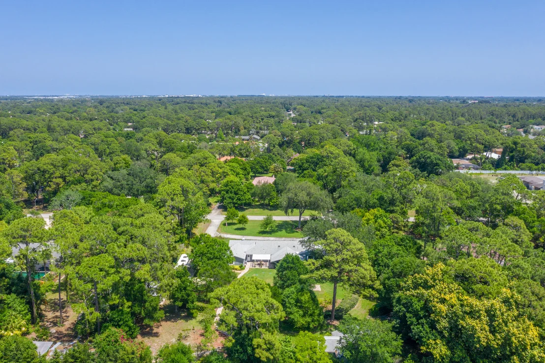 Photo of 1180 Ashlyn Drive