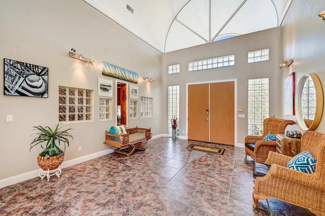 Photo of 5640 Willoughby Drive
