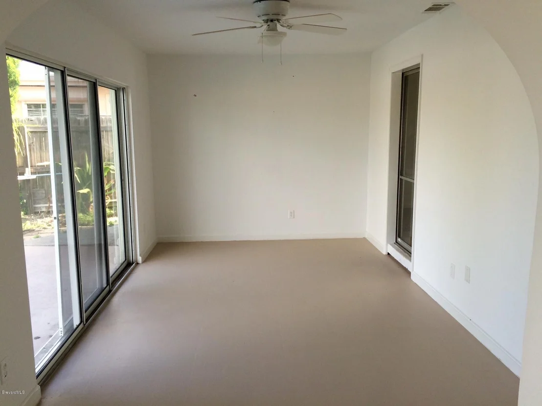 Photo of 768 Bianca Drive NE
