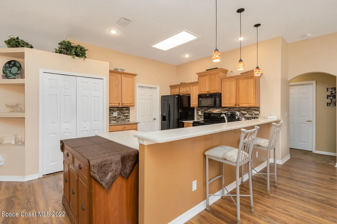 Photo of 349 Pebble Hill Way