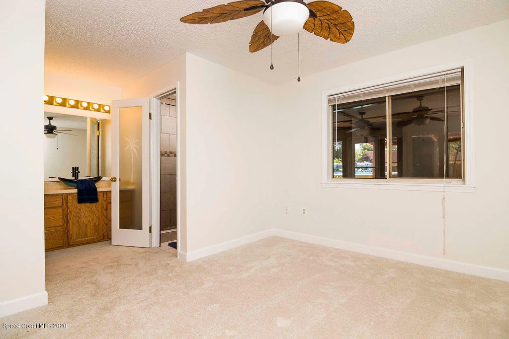 Photo of 4605 Robert Street