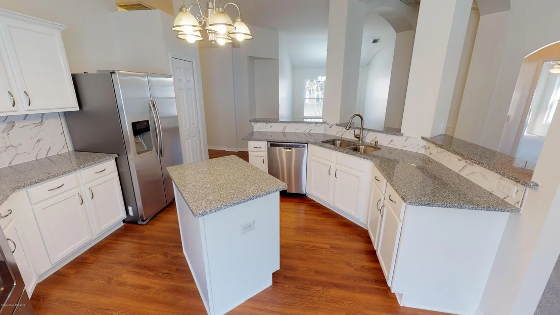 Photo of 891 Shaw Circle