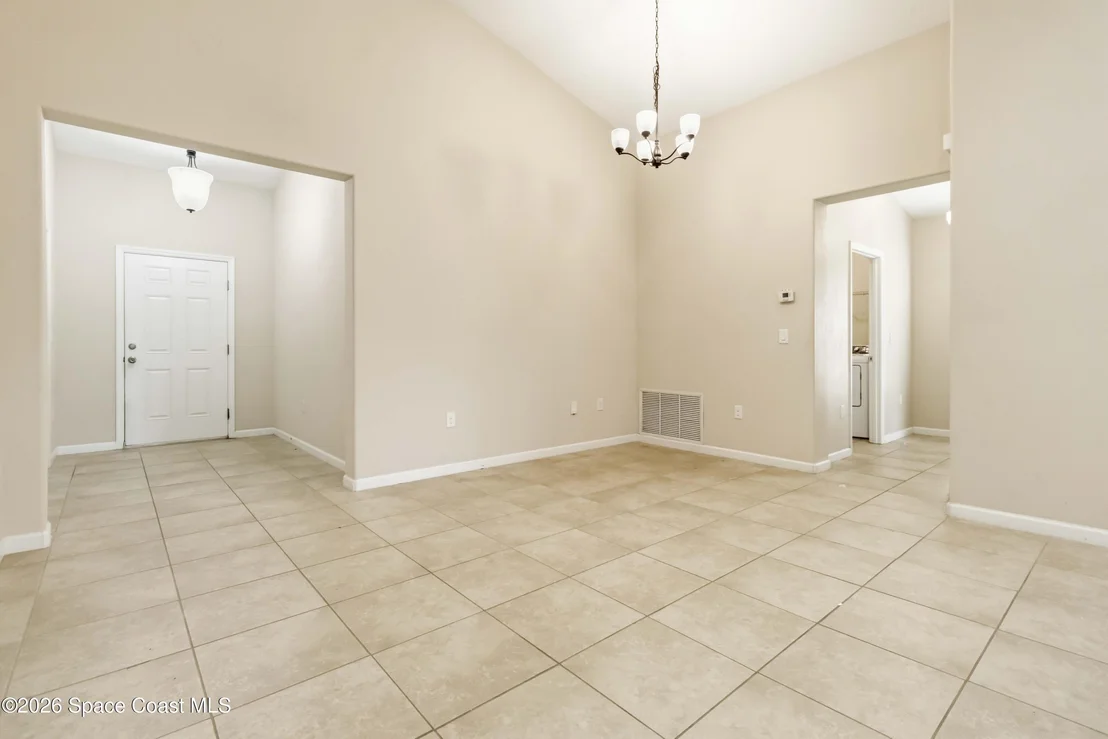 Photo of 577 Trymore Drive SE