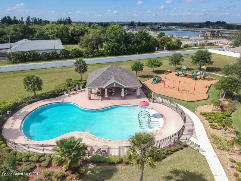 Photo of 1600 Bridgeport Circle