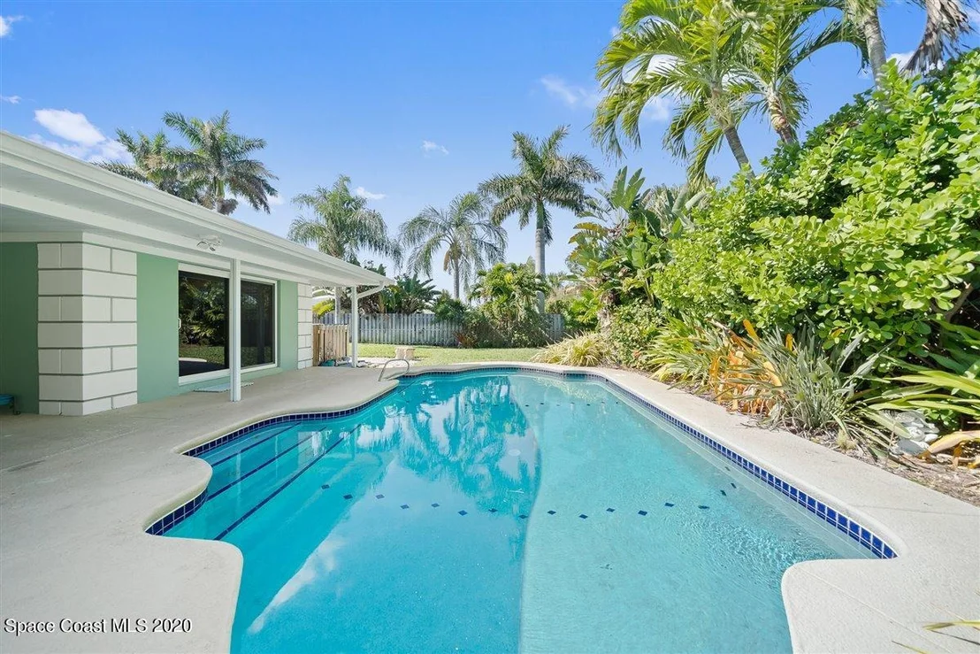 Photo of 602 Hibiscus Trail