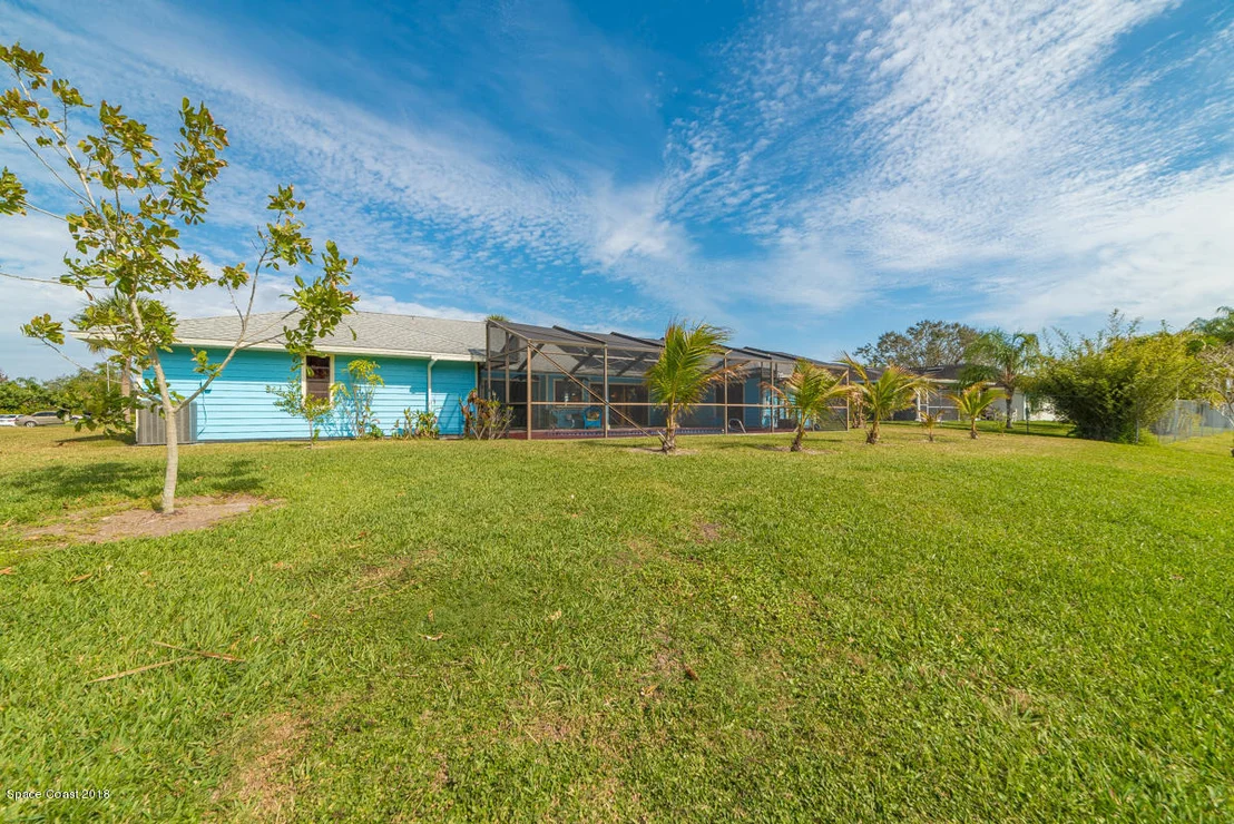 Photo of 1508 Meadowbrook Road NE