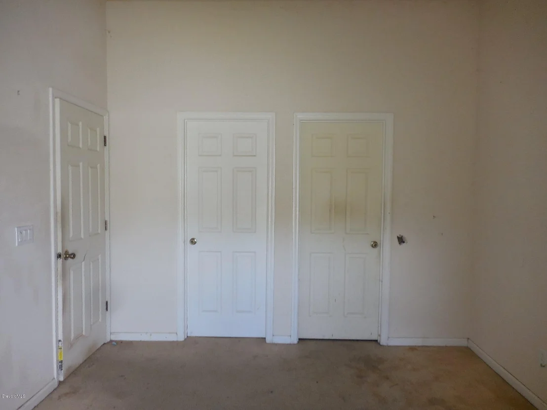 Photo of Unit 104 at 890 LUMINARY Circle