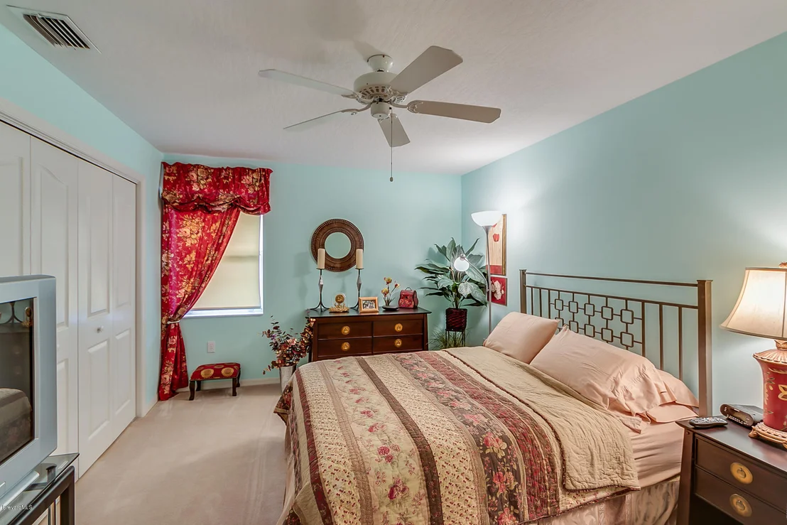 Photo of 969 Somerset Lane