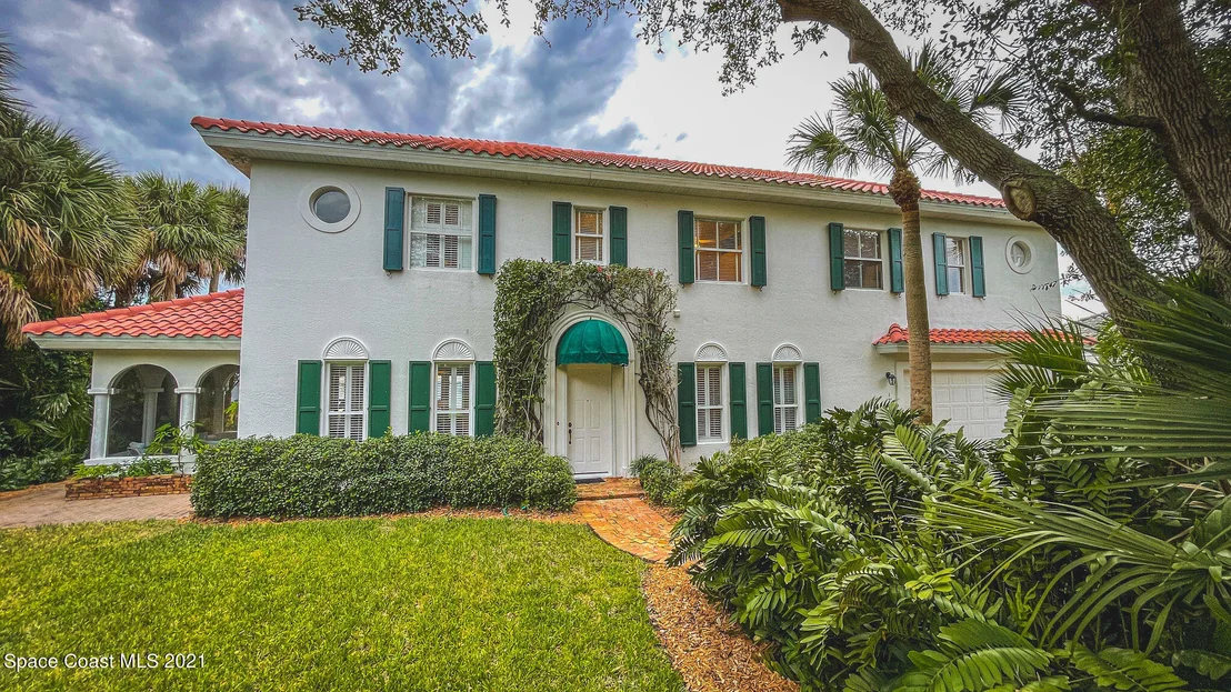Photo of 176 Bayshore Drive