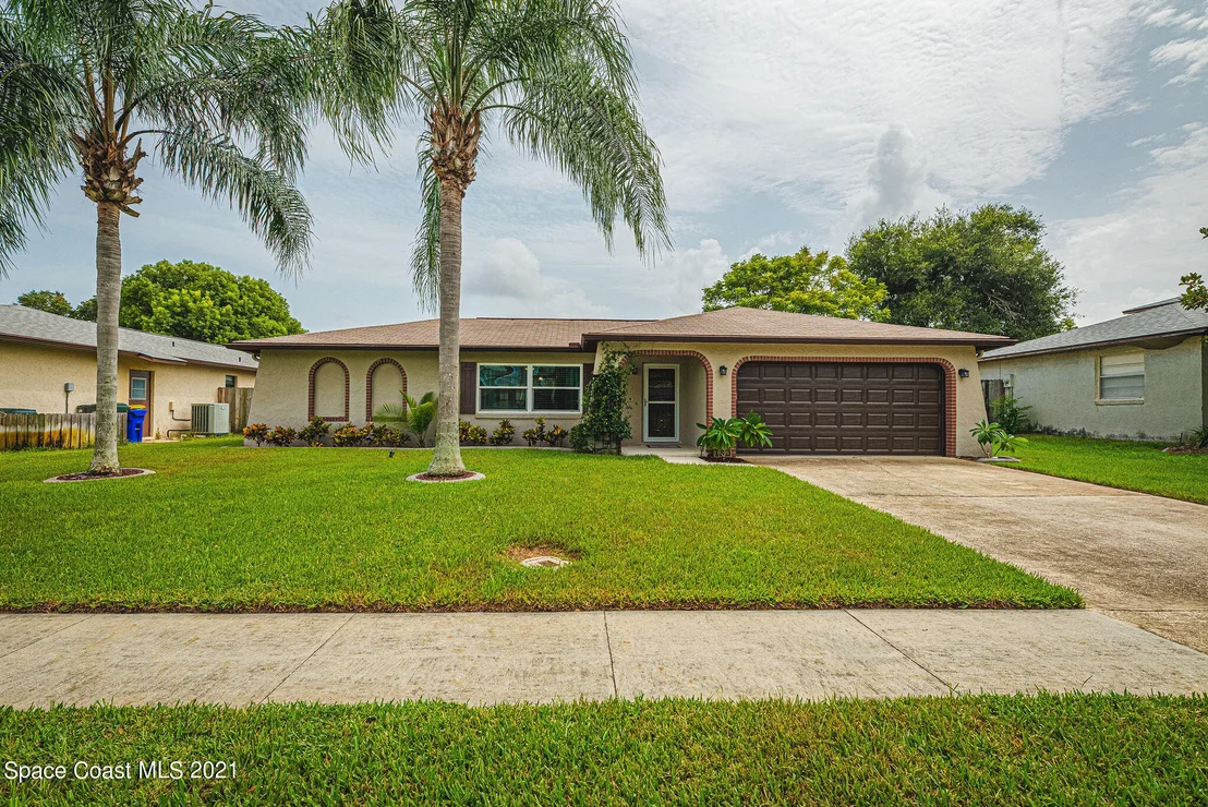 Photo of 845 Berkshire Drive