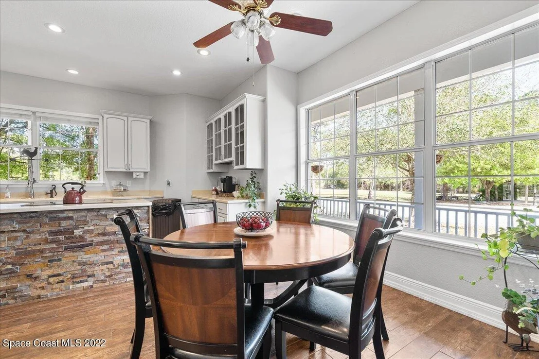 Photo of 4450 Rayburn Road