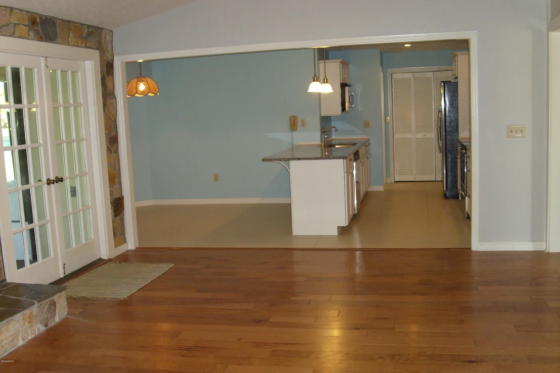 Photo of 285 Sandy Run