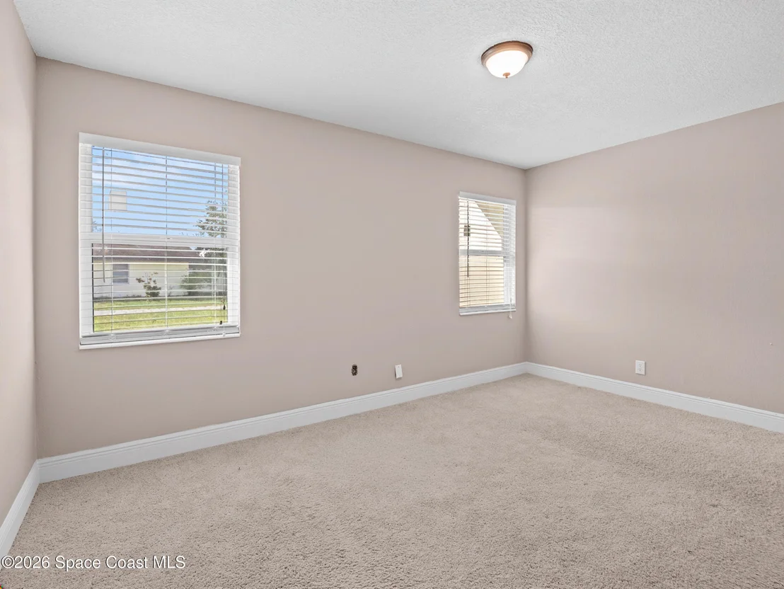 Photo of 956 Beechfern Lane