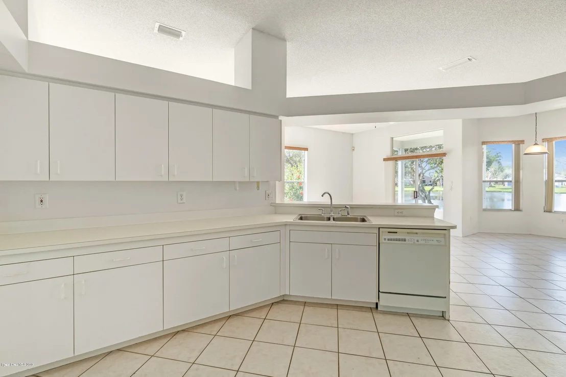Photo of 7039 Hammock Trace Drive