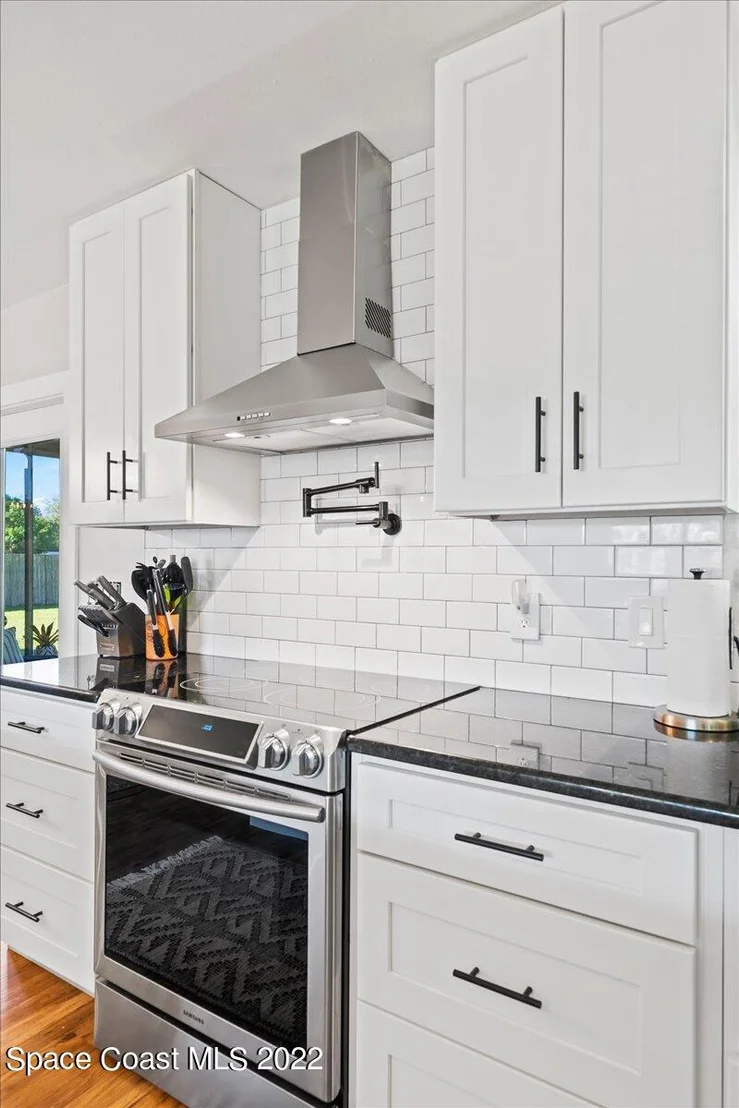 Photo of 3273 Fairview Drive