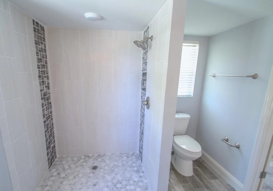 Photo of 465 Seabreeze Drive