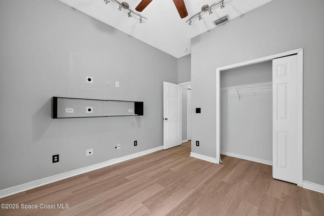 Photo of 903 Del Mar Circle