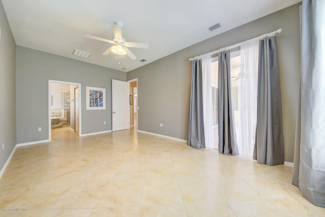 Photo of 4698 Alamanda Drive