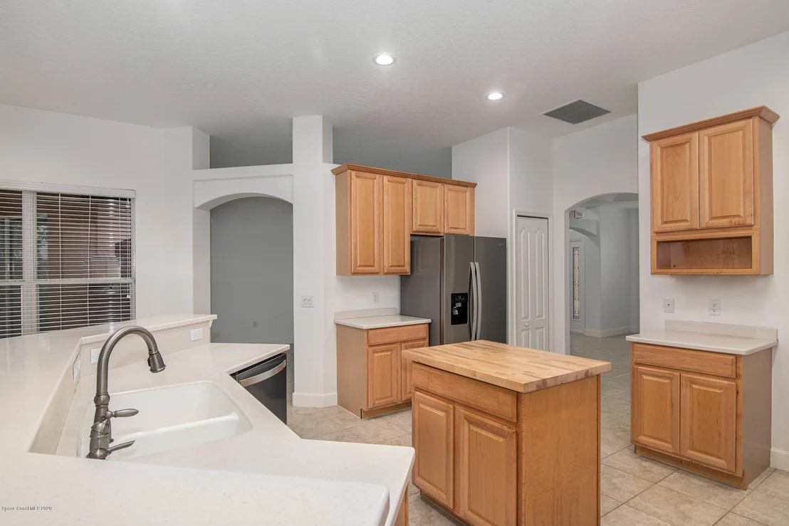 Photo of 6942 Keplar Drive