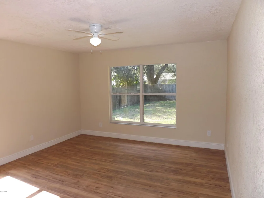 Photo of 6025 Adina Road