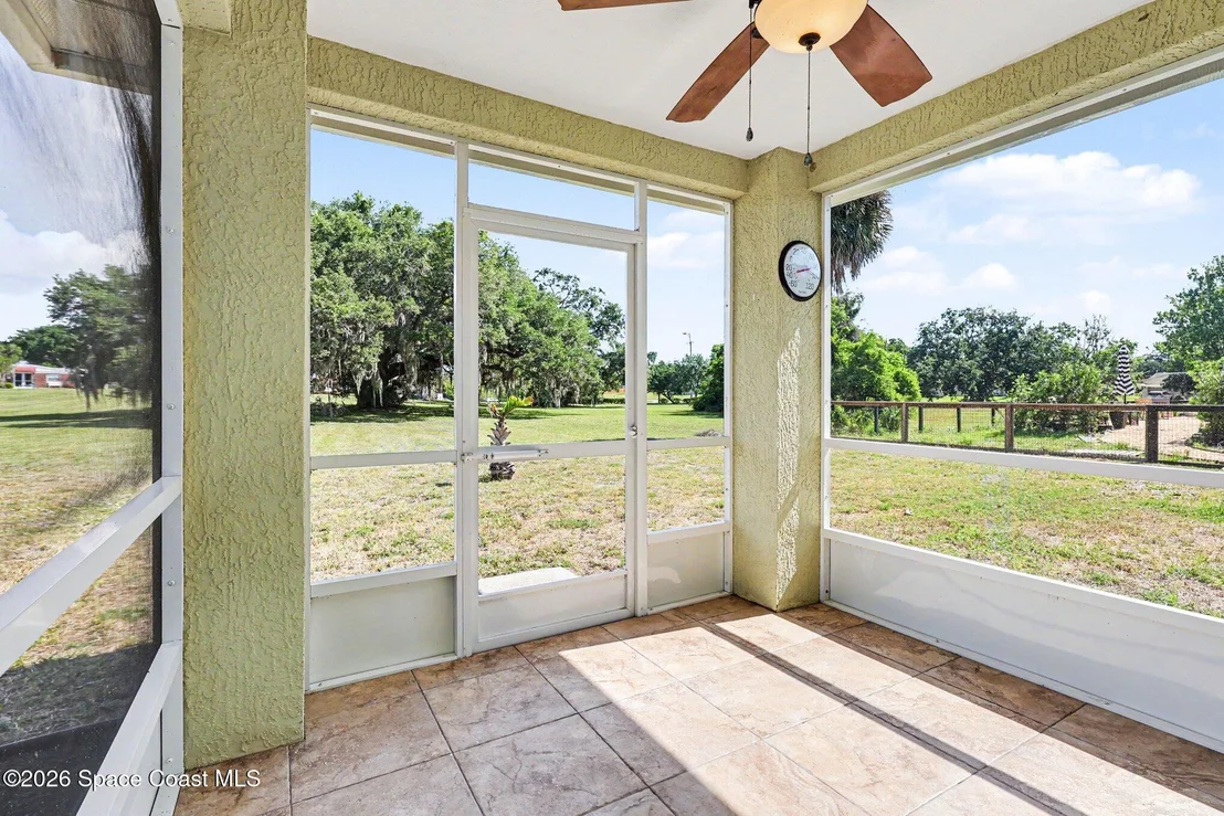 Photo of 1188 Ver Circle NE